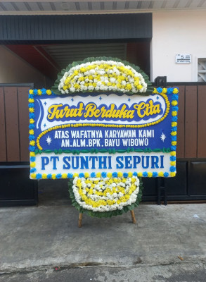 Papan Bunga Duka di Airu
