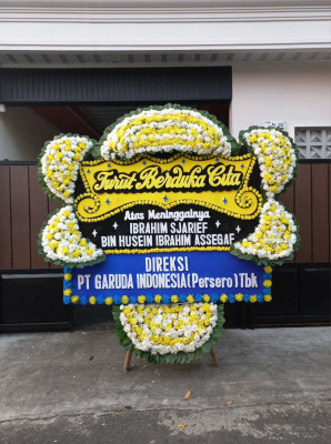 Papan Bunga Duka di Airu